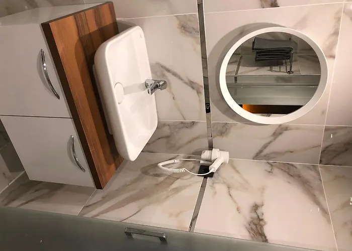 Ata מלון דירות